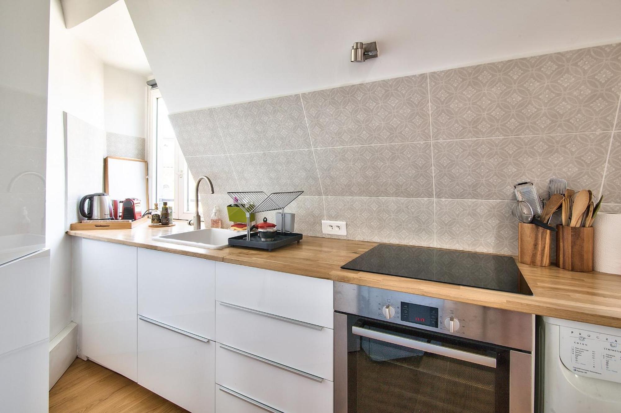 Guestready - Bright And Chic In The 20th Arr. Parijs